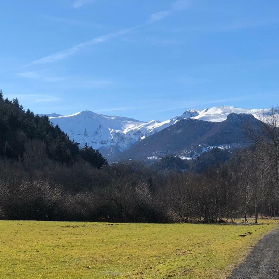Villa Maria Chambon-sur-Lac Exteriör bild